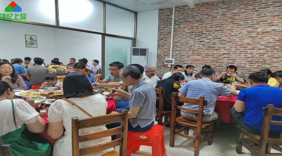 饰纪上品GRG厂家祝各界朋友节日快乐