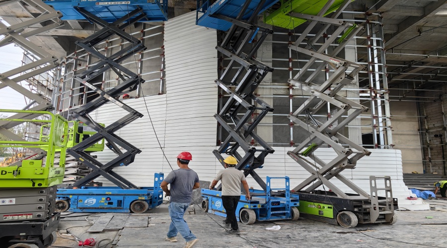 UHPC构件安装现场 UHPC构件安装现场